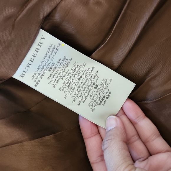 Coat - Picture 12 of 16